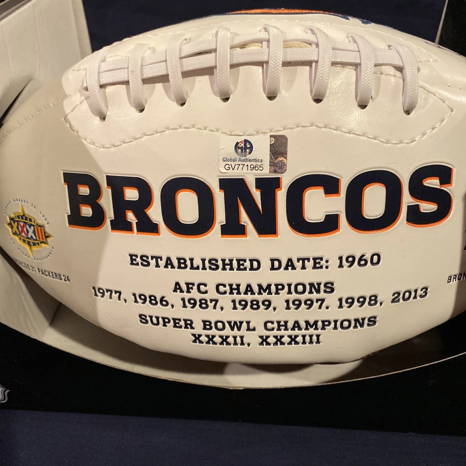 JULIUS THOMAS DENVER BRONCO AUTOGRAPHED FOOTBALL COA - Image 4 of 4