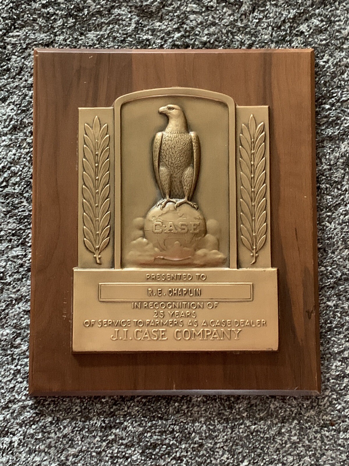 Rare J.I. Case Company 25 Years CASE Dealership Plaque R.E. Chaplin