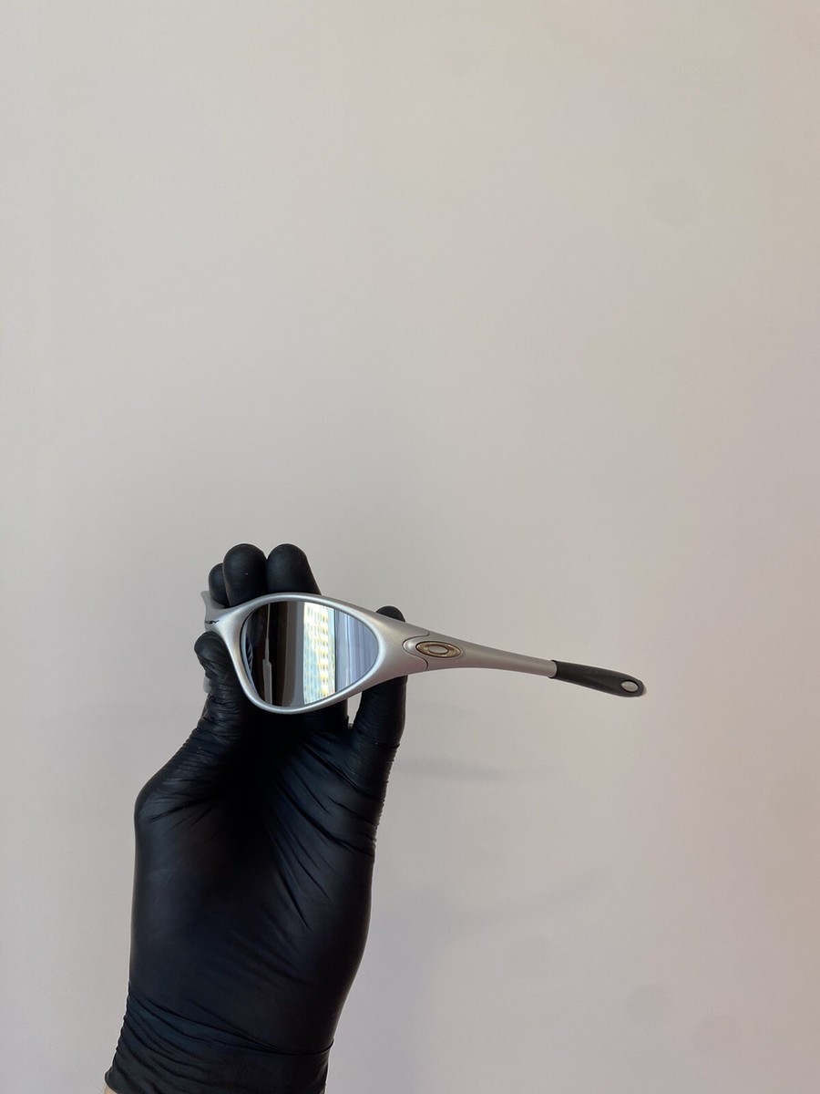 Oakley Mitute Silver Vintage Sunglasses Gorpcore USA Y2K