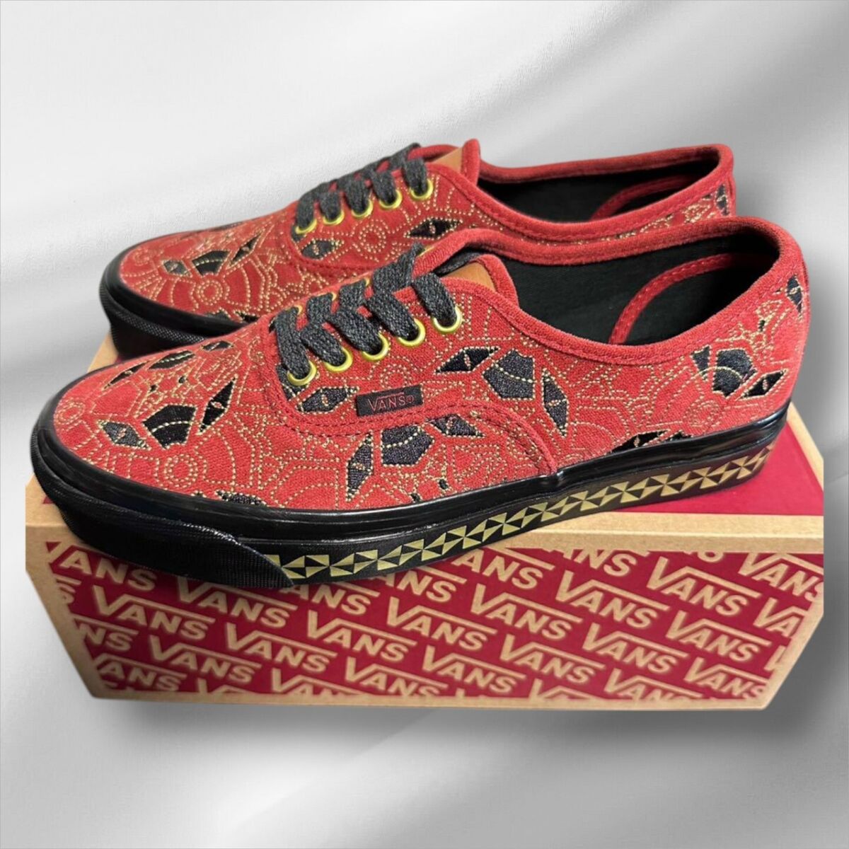 Vans Authentic 44 DX Haunted Hotel Men's Size 9 US Limited Vans Authentic 44 DX Haunted Hotel Men's Size 9 US Limited