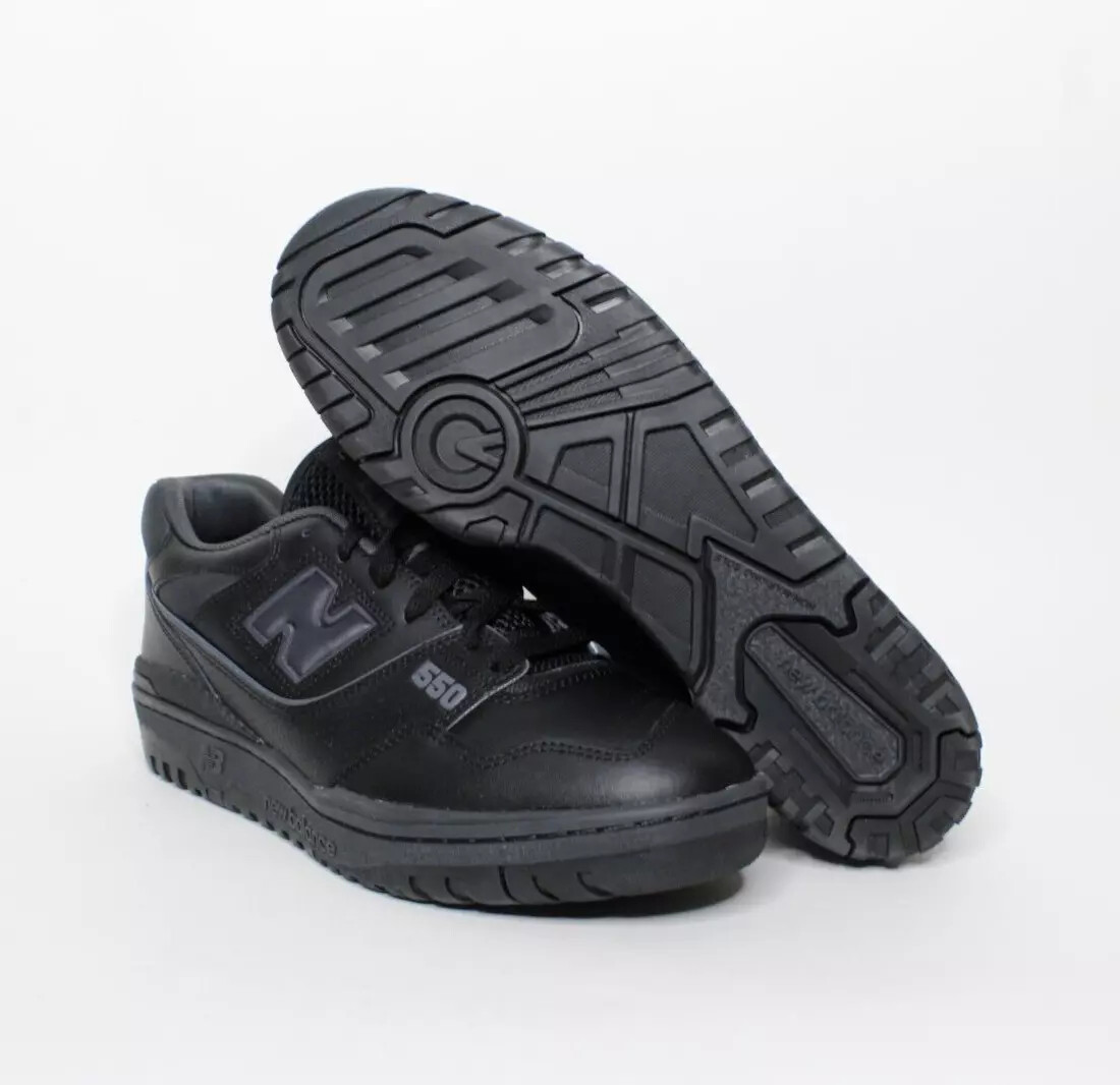 NEW BALANCE BB550BBB  TRIPLE BLACK BB550  海外限定モデル New Balance 550 Triple Black Casual Cross Training Sneakers