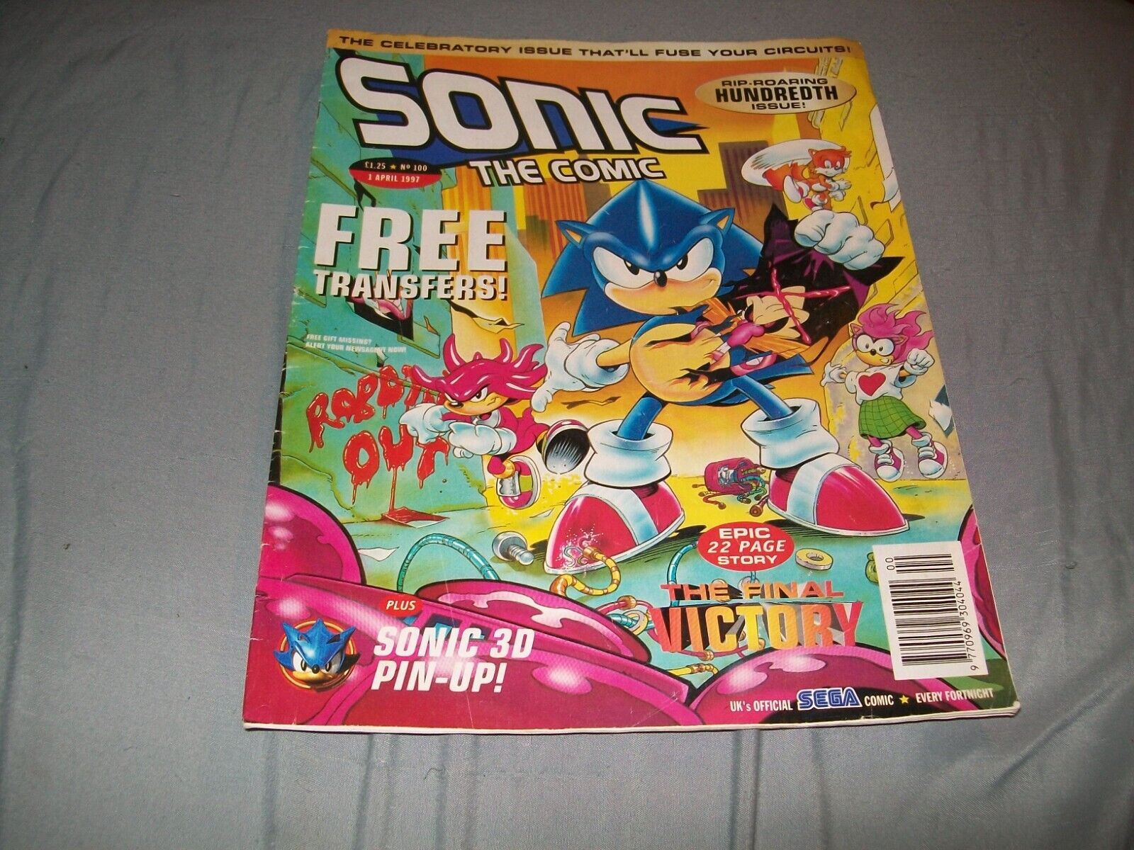 233500 - safe, artist:usa37107692, sonic the hedgehog (sonic), hedgehog,  mammal, sega, sonic the comic, sonic the hedgehog (series), fleetway, male,  solo, solo male, super sonic, super sonic (fleetway) - Furbooru