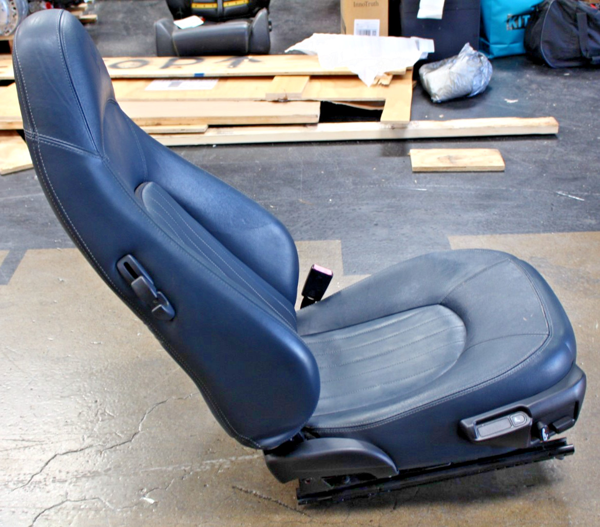 Maserati 3200 GT Spyder Front Right Seat Blue
