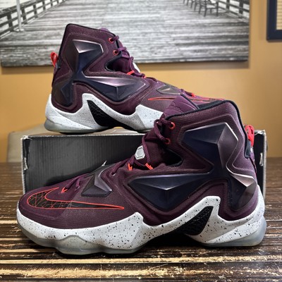 Nike LeBron 13 XIII Written In The Stars Men s Size 14 Mulberry