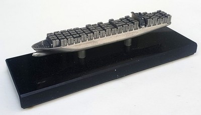 MS ''COSCO Germany'' Containerschiff Modell Metall Briefbeschwerer Nordcapital RAR