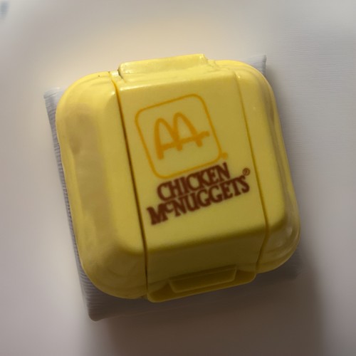 McDonald’s Changeables Transformers LOT of 3 Nugget Big Mac Fries Vintage 1987🍔 - Picture 8 of 10