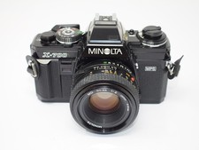 Minolta X-700 35mm SLR Film Camera with 50mm lens Kit