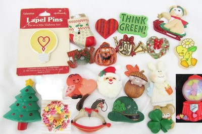 Hallmark pins choice Holiday Thanksgiving Easter Valentine Christmas St. Patrick