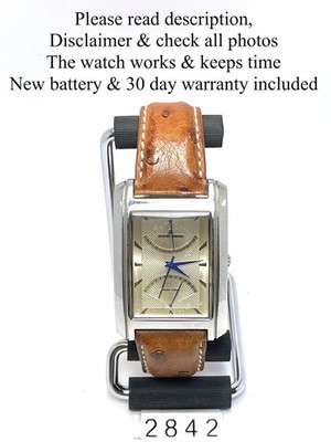 Jacques Lemans Dual Time Tank Elegant Quartz Watch In Good Condition.
