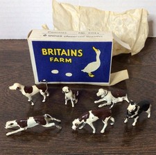 Britains Farm No 5035 6 Dogs Assorted Breeds Lead Hounds Original Box 1950s