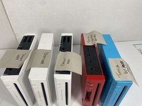 Wii Consoles Lot Of 5 - For Parts or Repair As Is RVL-001 RVL-101 READ