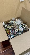 HUGE 16 POUNDS COSTUME JEWELRY WEAR CRAFT TANGLED JUNK JEWELRY MAKERS LOT 29