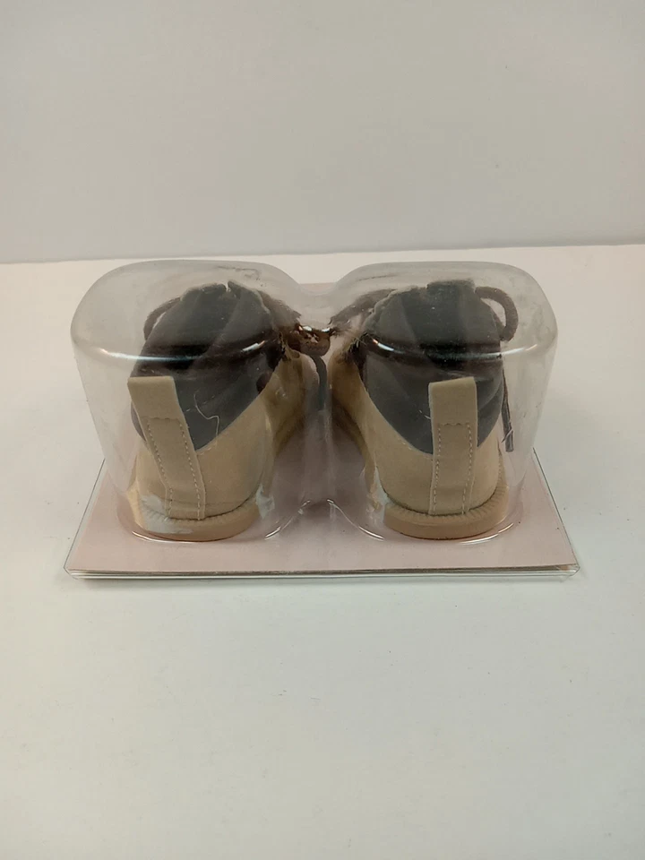 Muñeca Adora Original. Zapatos de bebé para muñecas. Foto 2 de 4