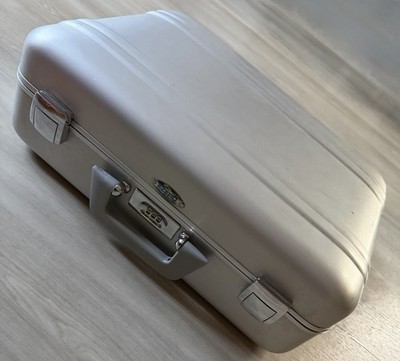 Zero Centurion Elite Halliburton Aluminum Briefcase Case 18x13x6 Combination
