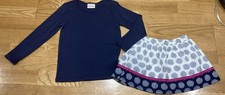 Girl's Hanna Andersson  Gap Outfit Size 5 - Navy Top w/Apple Print Skirt
