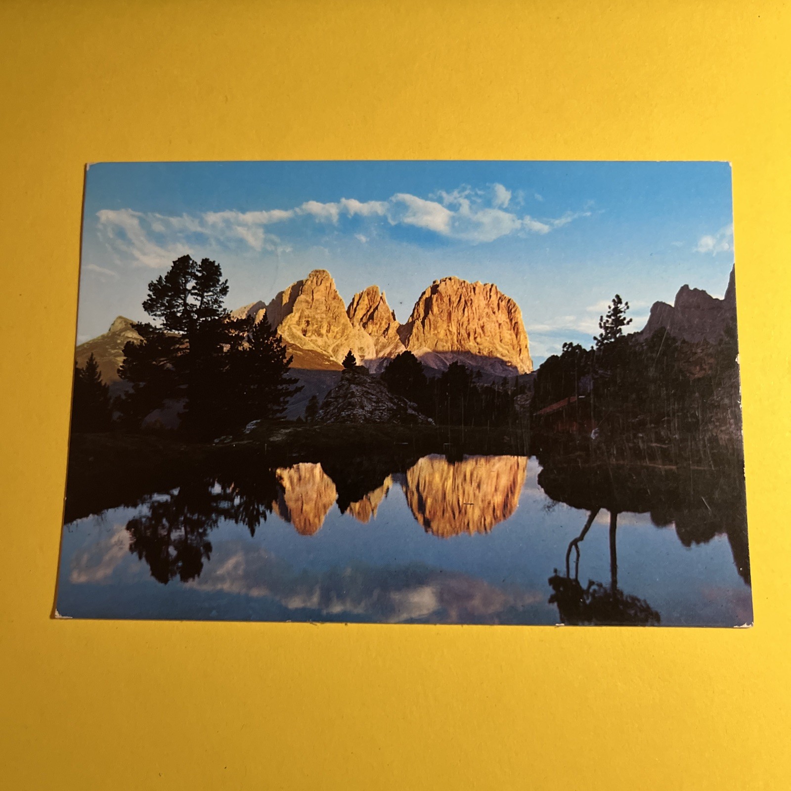 DOLOMITI LEVATA DEL SOLE SUL SASSOLUNGO - CARTOLINA  A COLORI COLLEZIONE