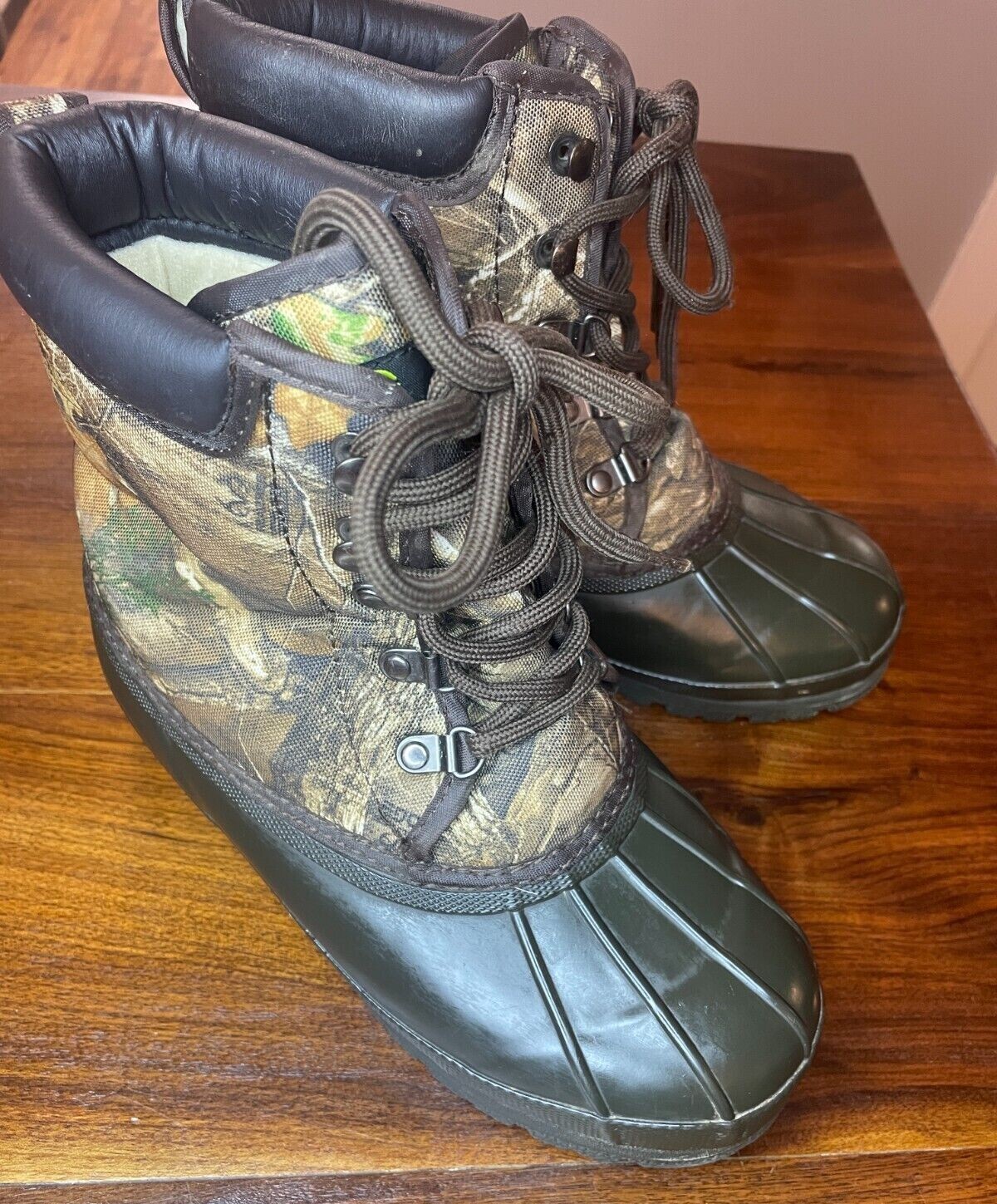 Magellan Outdoors Youth Size 5 Camo Duck Boots 157861 Lace Up Mud