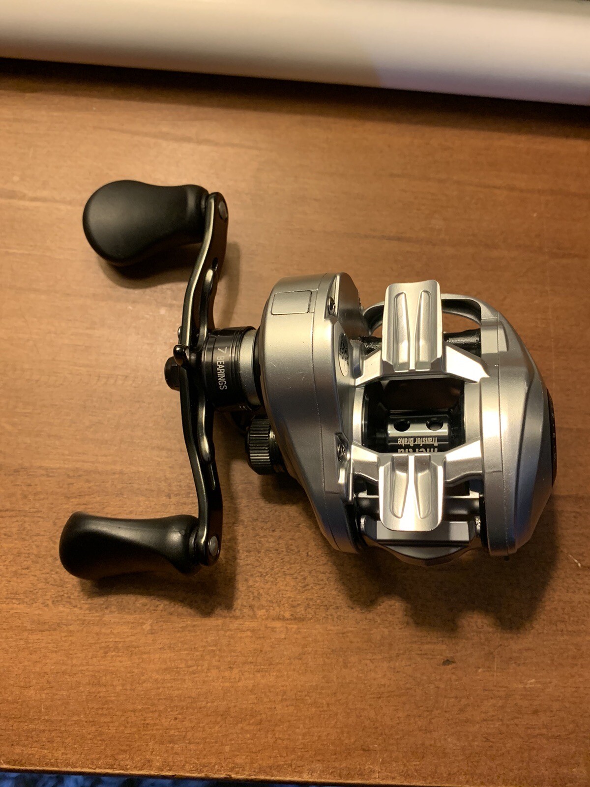 Bass Pro Shop Extreme Baitcasting Reel