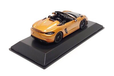 Spark 1:43 Porsche 718 Boxster Spyder RS (982) in Nordic Gold