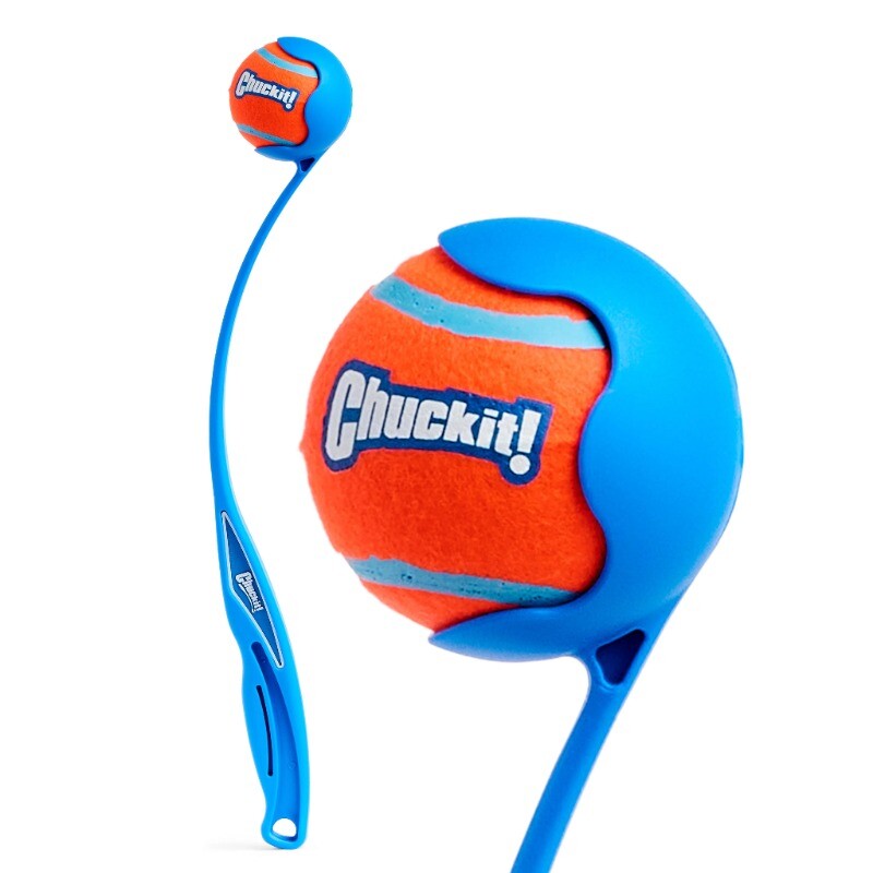 Chuckit! Dog Ball Launcher Classic 26M Fetch Dog Toy, 26" Handle