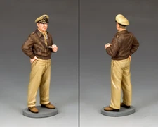 KING & COUNTRY FIELDS OF BATTLE FOB157 U.S. GENERAL DOUGLAS MACARTHUR MIB