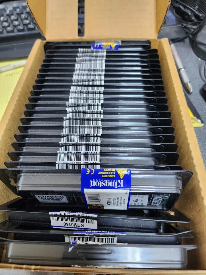 25x Kingston KTM0160 16MB 72pin SIMM (IBM FPM: 92G7204 & FRU: 93F8264) - NEW(!) - Image 3 of 3