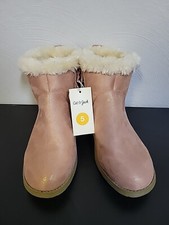 Cat And jack Winter Boots Girls Size 5 NWT