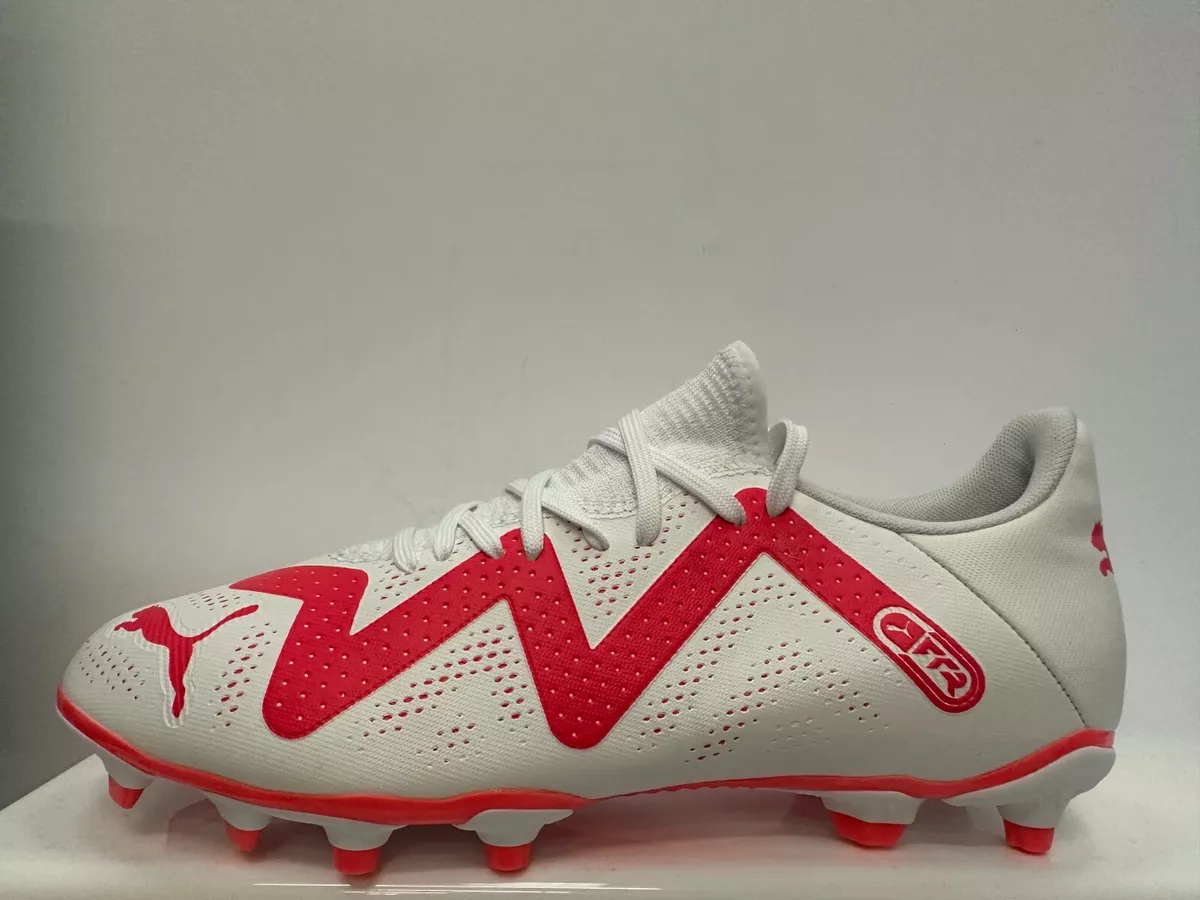 Football boots 7.5 sale