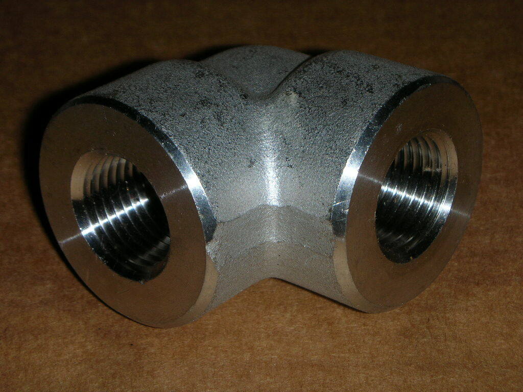 McMaster Carr 4443K614 Pipe Elbow 90° 1/2" NPT 316L Stainless 3M SA182