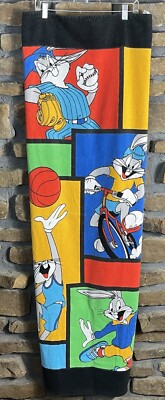 Looney Tunes Beach Towel Bugs Bunny 1999 Vintage Baseball Basketball Vibrant