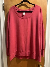 Active Life Women’s Side Split Sweater Size XXL