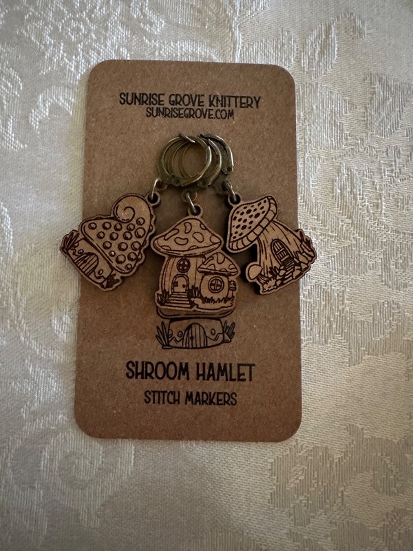Wood Mushroom Removable Stitch Markers for Knitting/Crochet - Set of 3 - New
