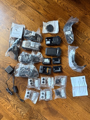 Motorola Si500 HK2062A VSM Body Camera Lot of 2 with Batteries Holsters Chargers