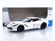 MAISTO 1/18 - CHEVROLET CORVETTE STINGRAY Z51 - 2014 31677W