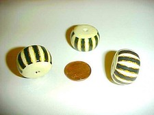6 VINTAGE JAPAN CERAMIC DECO ZEBRA JET GOLD YELLOW CREAM 24x17mm TIRE BEADS R671