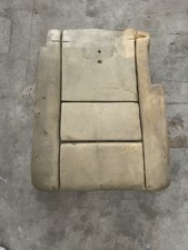 MB Original W461/463 Sitzkissen Auflage hinten rechts A4639200750 Gebraucht MB Original W461/463 Sitzkissen Auflage hinten rechts A4639200750 Gebraucht