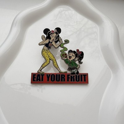 Disney Ralph Breaks The Internet Eat Your Fruit Snow White Vanellope Pin LE 4200