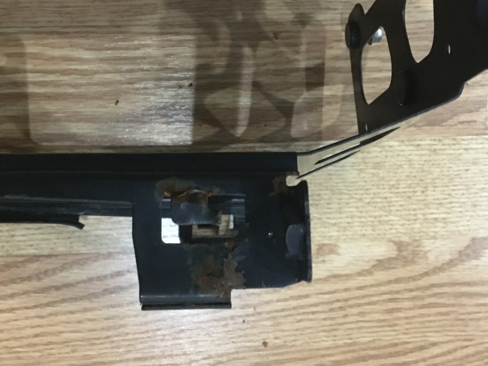 ✝️08-14 FERRARI CALIFORNIA IGNITION COMPUTER ECU BRACKET MOUNT 228677 OEM 239998