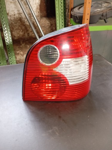 VW Polo 9n1 Rücklicht Rechts Heckleuchte 6Q0 Top Zustand 6Q0