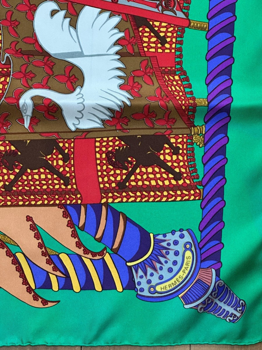 VTG HERMES Etendards et Bonnieres Carre 90 Silk Scarf Green Multi VTG HERMES Etendards et Bonnieres Carre 90 Silk Scarf Green Multi