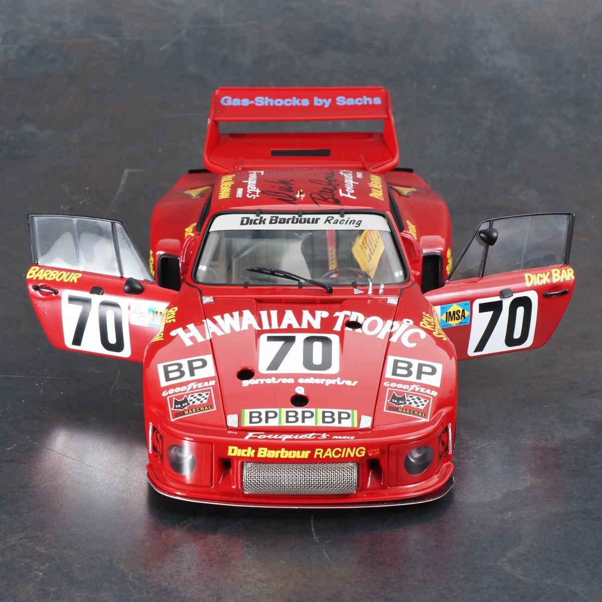 Exoto 1:18 Porsche 935 Twin-Turbo 1979 Dick Barbour 70 Model Exoto 1:18 Porsche 935 Twin-Turbo 1979 Dick Barbour 70 Model
