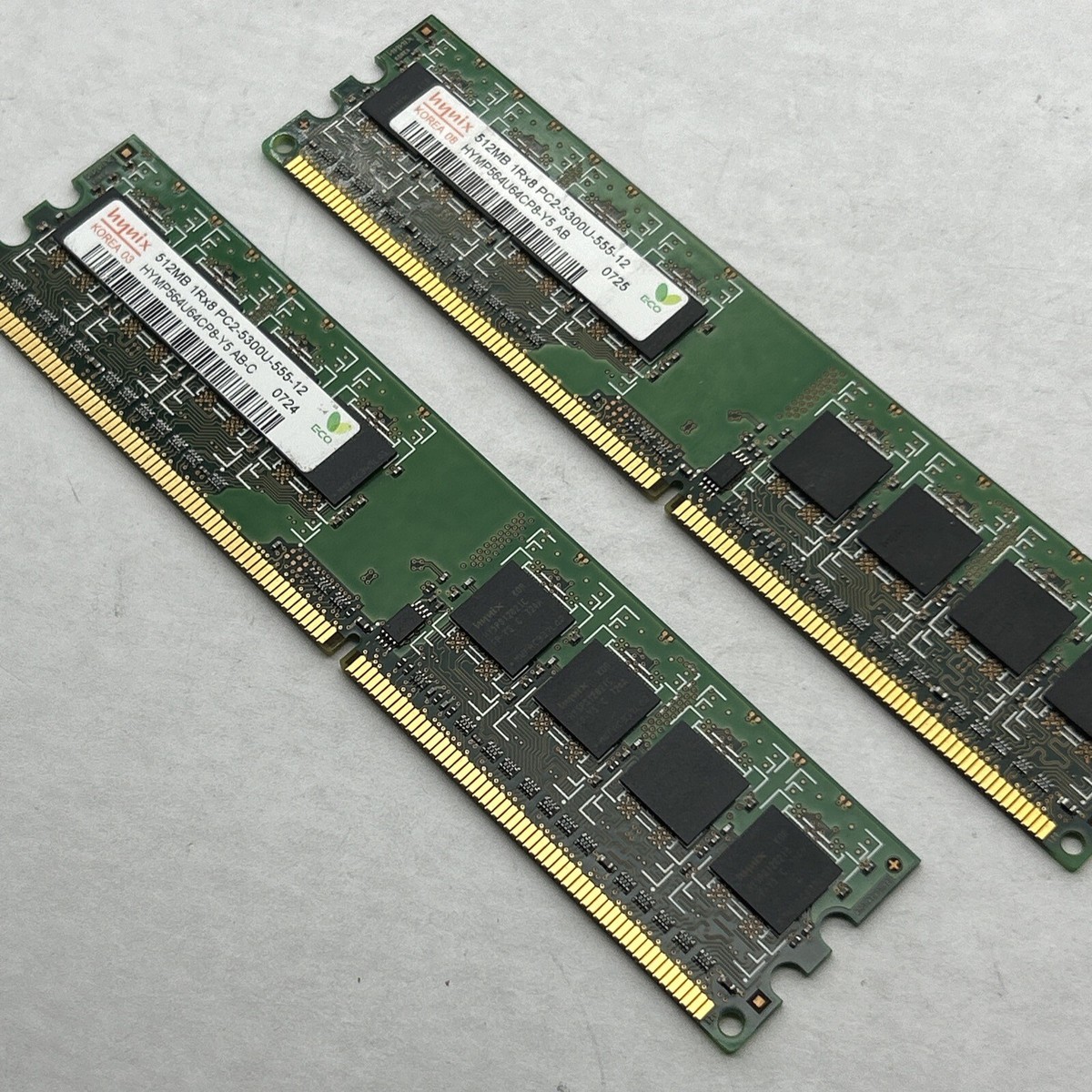 1GB Ram 2pcs 512mb PC2-5300u-555 667MHz DDR2 SDRAM Memory Non