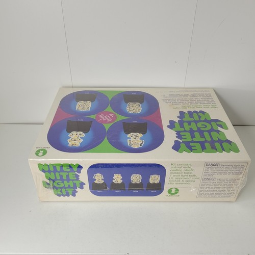Kit de Luz Evercoat Nitey Nite 1973 León Luz de Noche Fundición Plástico Nuevo en Caja Nuevo - Imagen 5 de 7