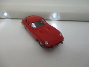 Wiking: Jaguar E-Type, rot ohne  Lenkrad, Saure HB 457/2C (Schub507)