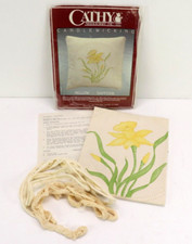 Vtg. Cathy Needlecraft Candle Wicking Yellow Daffodil 16" x 16" Finished NEW OS
