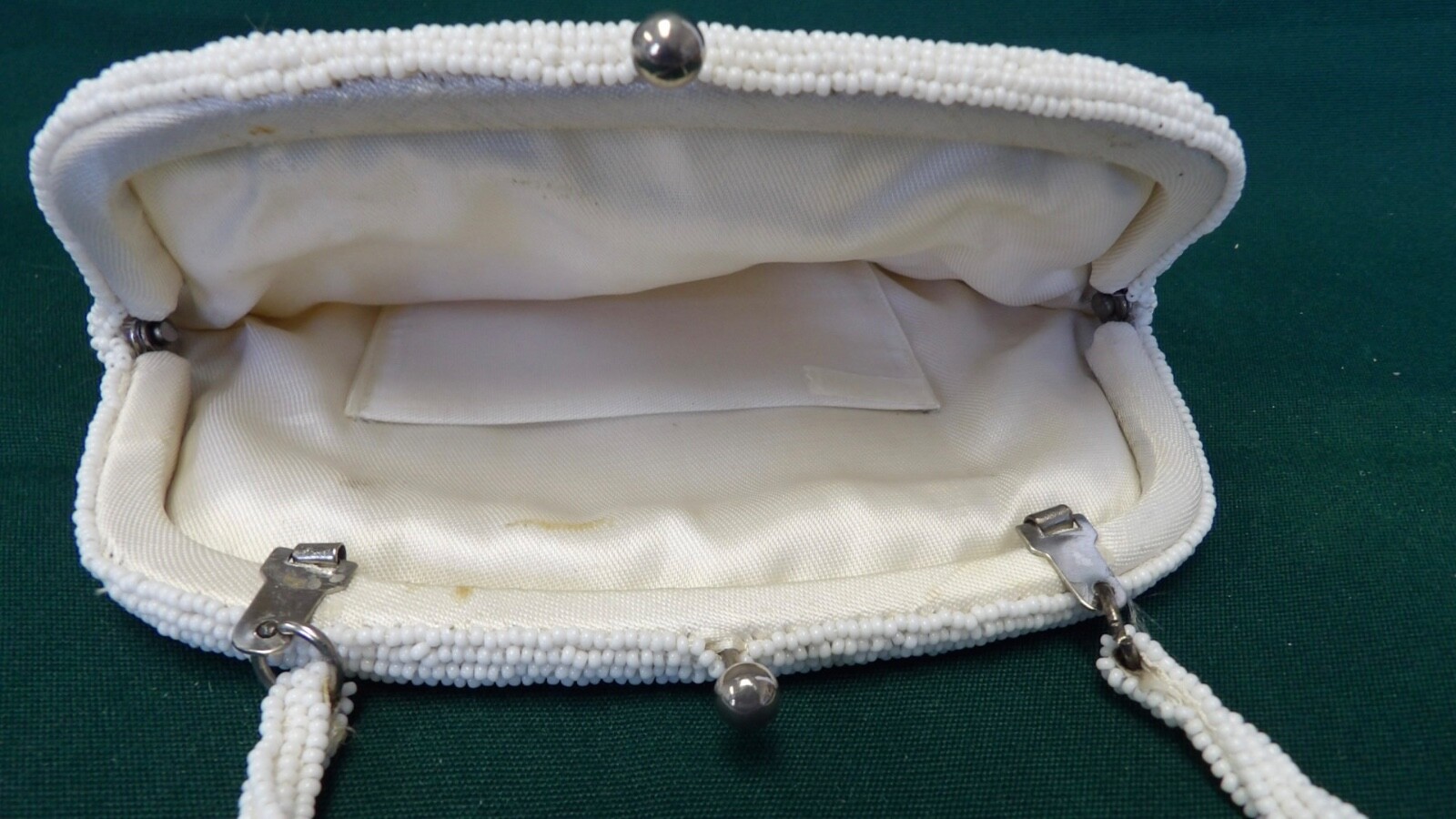 Antique White Patterned Beaded Purses - image 12