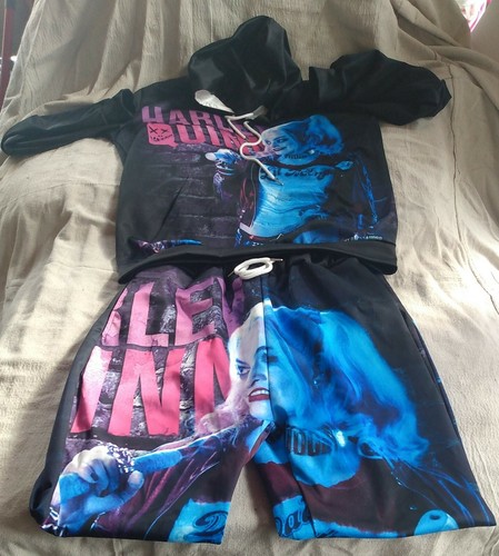 HARLEY QUINN Daddy’s Lil Monster DC COMICS All Over Print Casual Sweatsuit Sz M - Picture 12 of 12