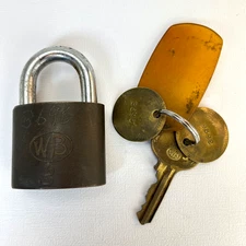 Vintage Padlock Wilson Bohannan WB Brass Tag Bakelite Fob WB Used RR Lock