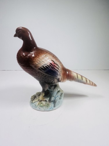 Norcrest Pheasant Figurine A 24 Porcelain Spaghetti Trim Farmhouse Decor  7”