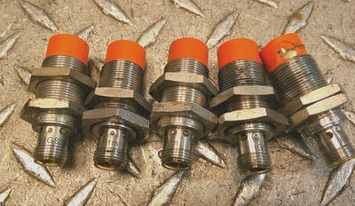 ''LOT OF 5'' IFM IGS205 Inductive Sensor, 10-30VDC, 12mm Range - USED